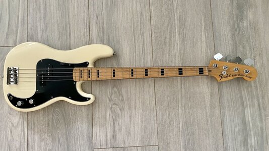 Fender Precision Bass 70s MIJ Blockinlays