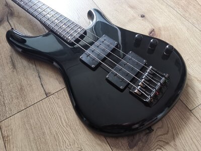 IBANEZ RB850 Roadstar BASS, Japan, top Zustand, evtl. Tausch