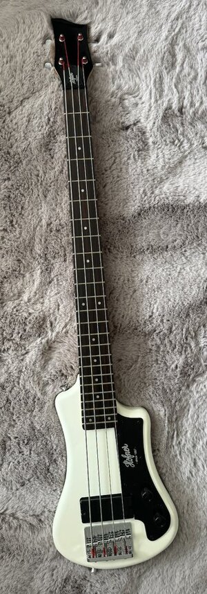 Höfner Shorty E-Bass(reserviert)