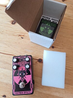 IDIOT BOX Blower Box (1).jpg IDIOT BOX Blower Box (1).jpg