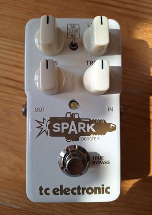 TC electronic Spark booster (2).jpg TC electronic Spark booster (2).jpg