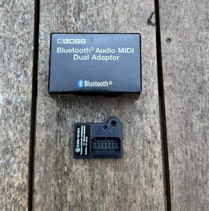 BOSS Bluetooth Audio MIDI Dual Adapter