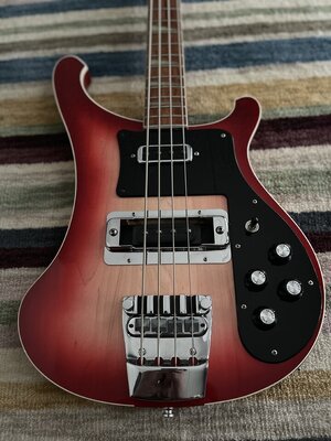 Rickenbacker 4003