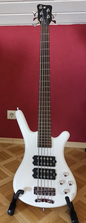 Warwick Rockbass Corvette $$ 5-Saiter