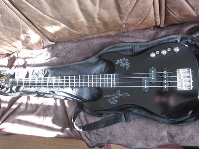 Hohner rockwood P / J Bass ... update