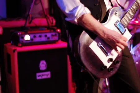 blue-shell-backline_abm500evo_410er_orange_4510851672_o.webp blue-shell-backline_abm500evo_410er_orange_4510851672_o.webp