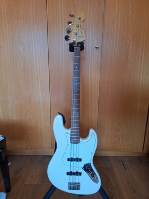 Reserviert für Jo Jazz Bass von 86