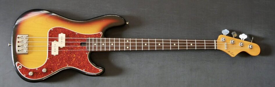 Suche: De Gier Bass (Soulmate, Bebop)