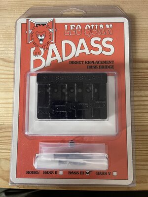 Leo Quan BADASS III - black