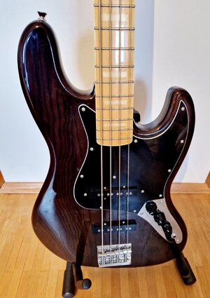 Coolz/Fujigen/FGN Jazz Bass Japan 70s Style