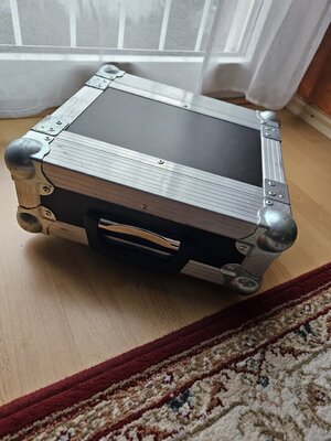 2HE Rack Sonderfertigung Sennheiser ED-W