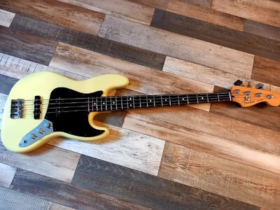 Fender Player 2 Jazz Bass VERKAUFT