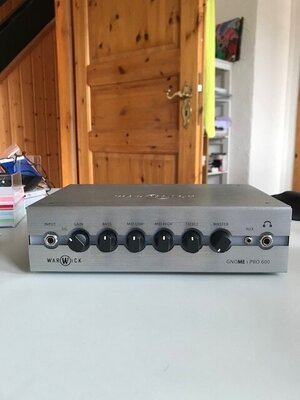 Warwick Gnome i Pro 600W Bassamp – neuwertig