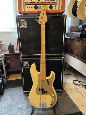 Fender Vintera II 50 Precision Bass