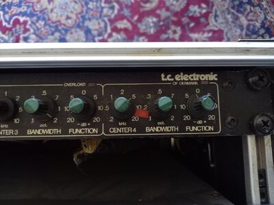 TC electronic 1140 parametric Equalizer/Preamp
