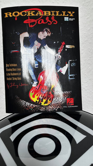 Kontrabass-Buch "Rockabilly Bass" von Johnny Hatton (Brian Setzer)