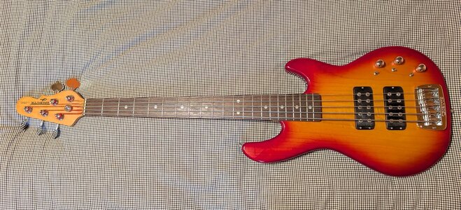 G&L L-2500 Tribute Made in Korea