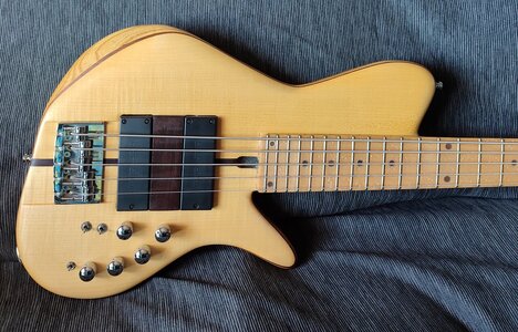 Monkey bass Medium scale 32"