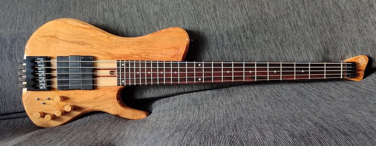 Vb custom  headless bass