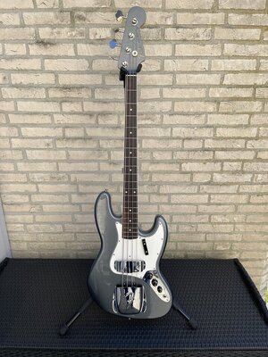 Fender Custom Shop 64 Jazz Bass Charcoal Frost Metallic