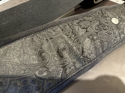 Steyner Straps - Luxus Bassgurt mit Richter Straps Sendertasche