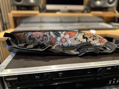 Steyner Straps - Luxus Bassgurt mit Richter Straps Sendertaschen