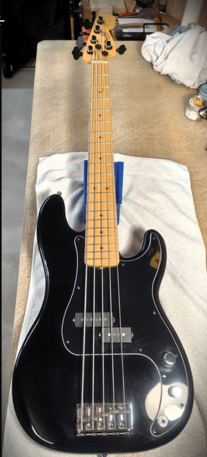 Fender American Precision V 5 2008