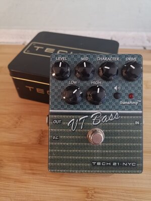 Tech 21 VT Bass (v2)