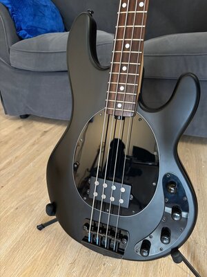 Sterling by Music Man Stingray Ray34 Stealth Black Satin