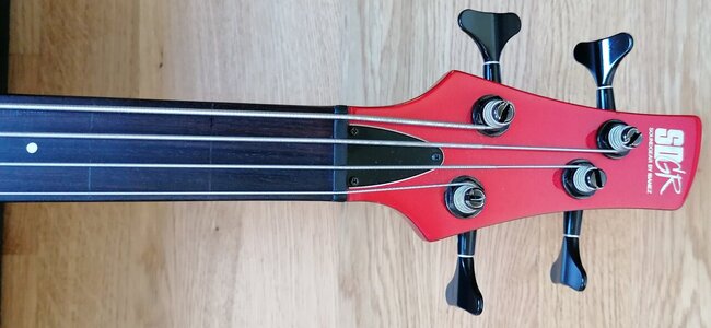 E-Bass: Ibanez SDGR800, fretless, made in Japan