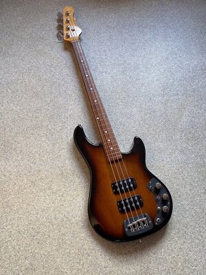 G&L L-2000 (Vintage) - THE REAL DEAL
