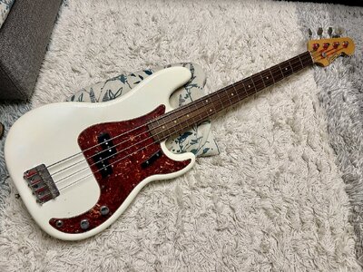Docwood Precision ‘61 clone