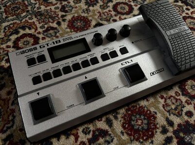 Boss GT1-B Bass Multieffekt