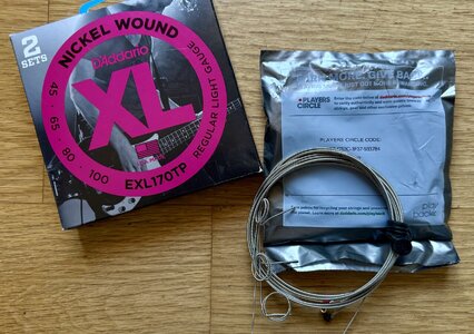 Doppelpack D'Addario Nickel Wound 45/100 (Neu+Neuw.)