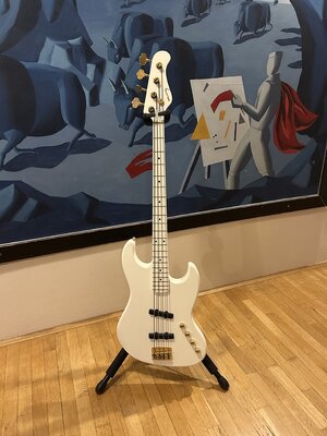 Moon JJ-4 Larry Graham signature bass