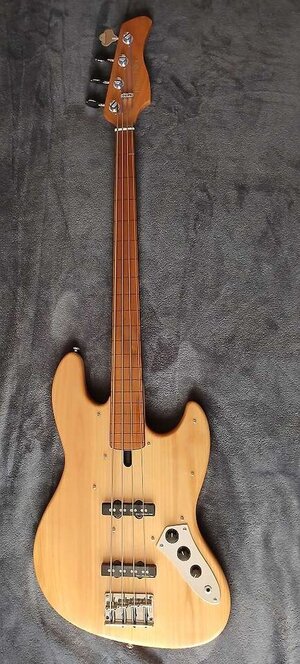 Marcus Miller Fretless Bass - Preis VHB