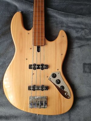 Bass 2.jpg