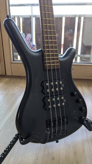 Warwick Corvette 4 $$ Schwarz