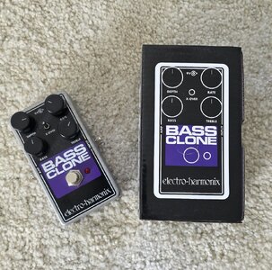 EHX Bass Clone Chorus (...inkl. Versand)