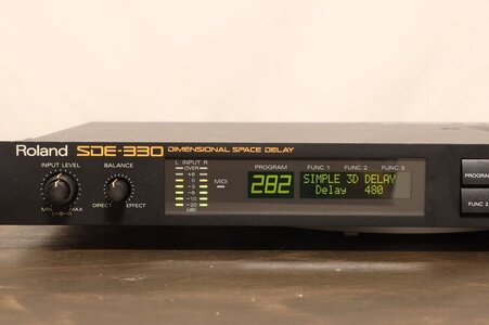 Suche: Roland SDE-330