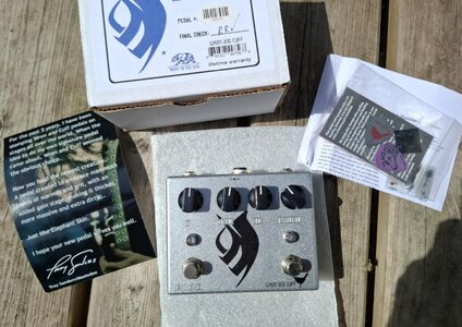 Wren and Cuff - Elephant Skin (Troy Sanders Signature Fuzz)