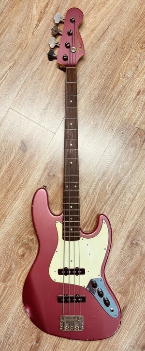 Jazz Bass >Burgundy Mist - Matching Headstock< mit Audere Preamp Pro JZ3 VB 3 Band