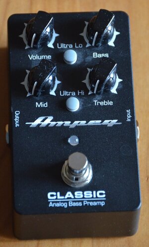 Verkaufe meinen Ampeg Classic Analog Bass Preamp