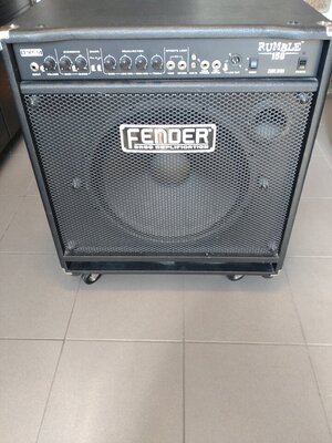 Fender Rumble 150 Bass Amp Combo 15'' + Horn