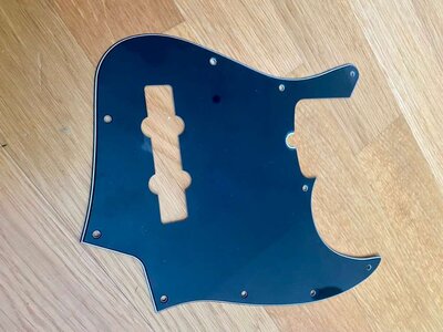Fender Jazz Bass Pickguard