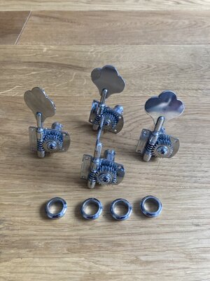 Bass Mechaniken licensed by Schaller 90er Jahre