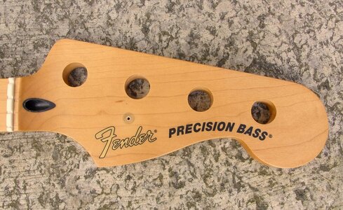 Fender Deluxe Special Precision Bass Hals, OPM, P. to J. ( 38mm Sattel ) RESERVIERT !