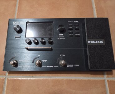 NUX MG 30