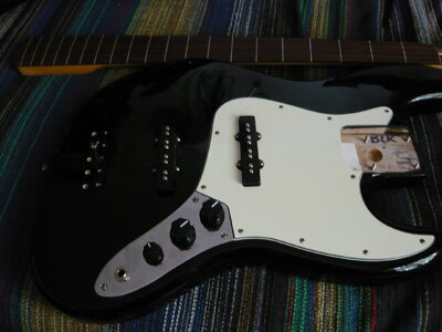 Fender JB MX 2012 Fretless BASSTELAGE