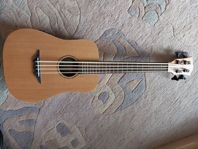 Harley Benton Kahuna CLU-Bass Ukulele "Deko"